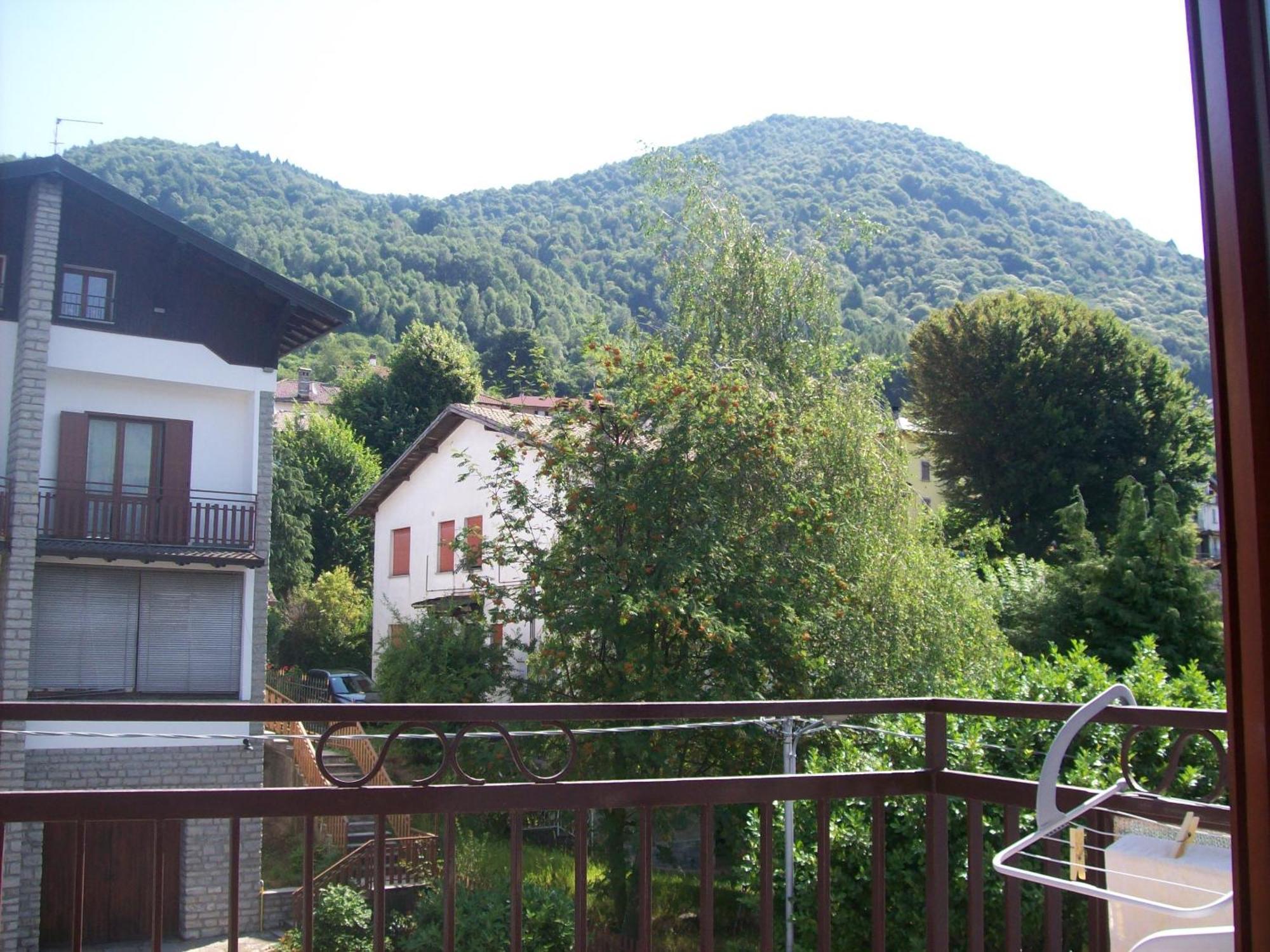Hotel Valle Intelvi ซาน เฟเดเล อินเตลวี ภายนอก รูปภาพ
