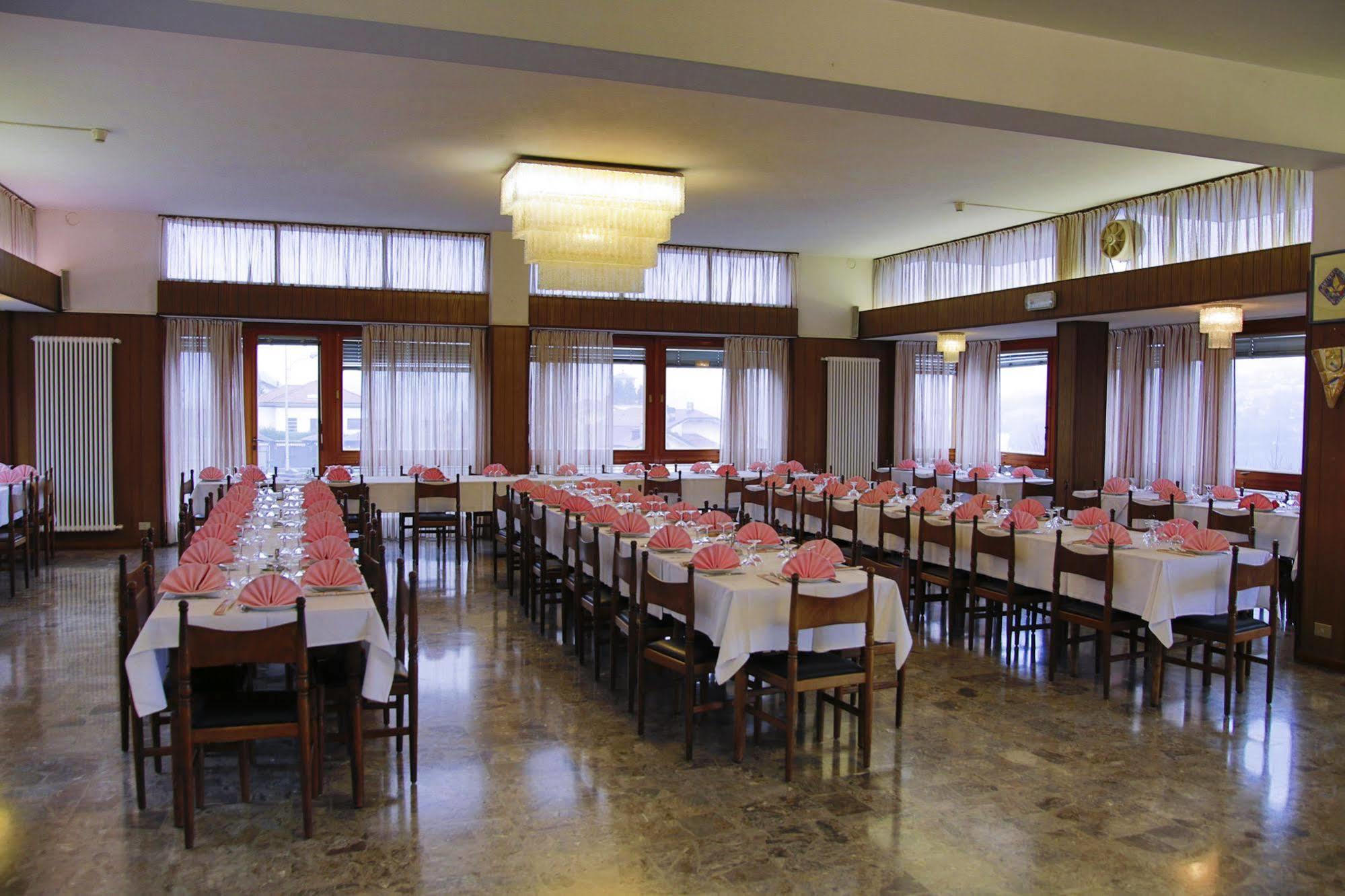 Hotel Valle Intelvi ซาน เฟเดเล อินเตลวี ภายนอก รูปภาพ