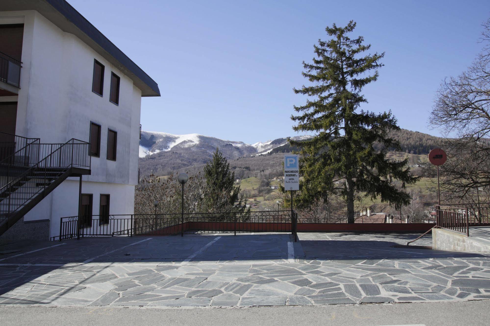 Hotel Valle Intelvi ซาน เฟเดเล อินเตลวี ภายนอก รูปภาพ